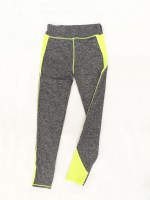 legíny šedo žluté